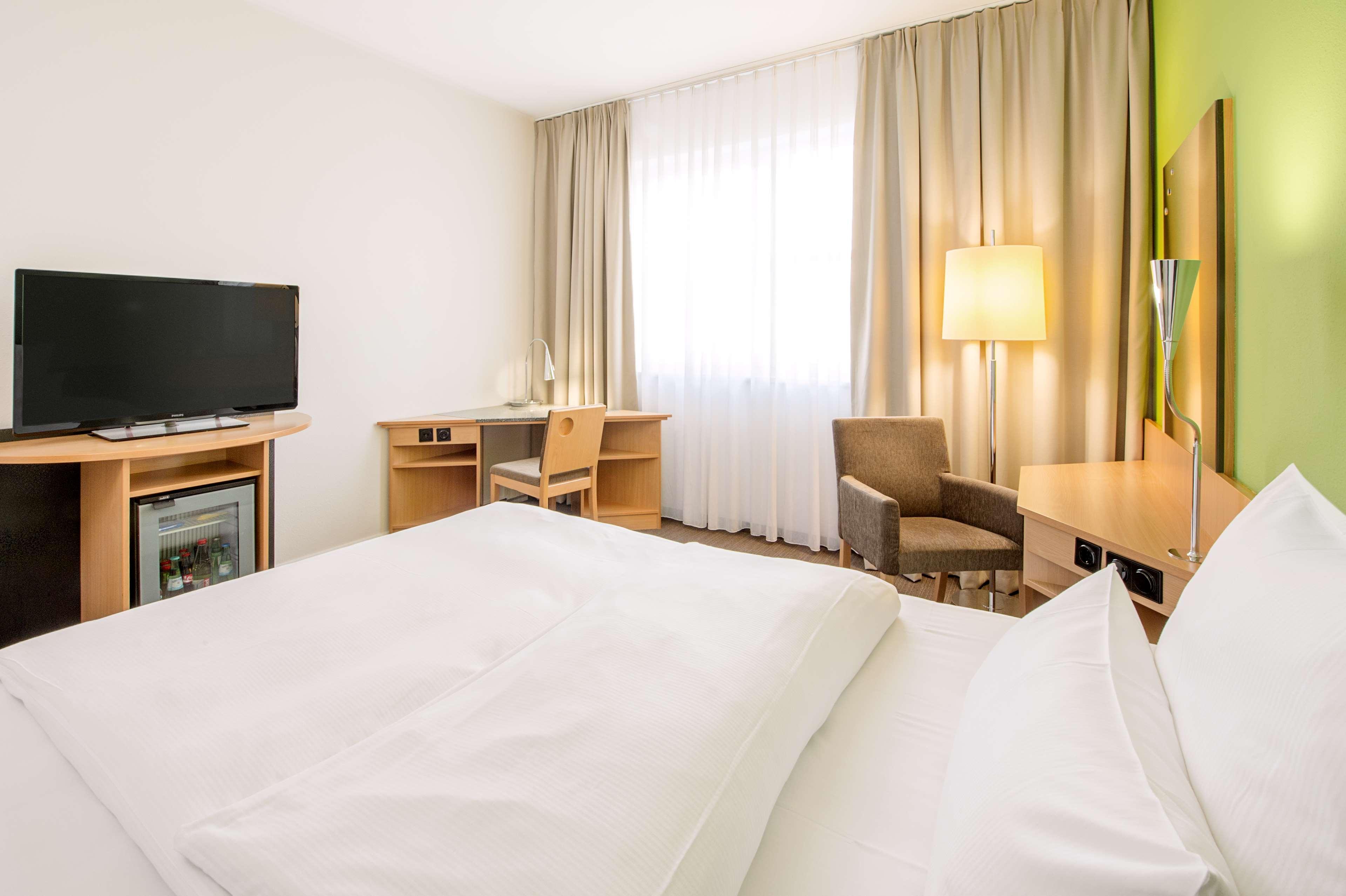 Nh Muenchen Messe Hotel Luaran gambar