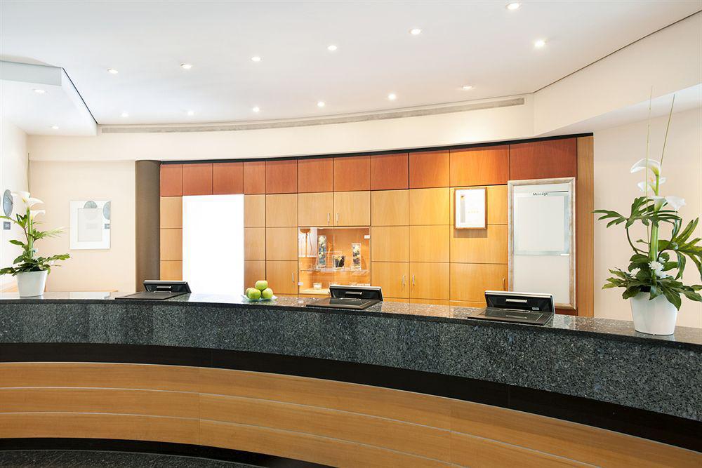 Nh Muenchen Messe Hotel Dalaman gambar